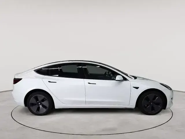 Gebraucht Tesla Model 3 366 kW (498 PS) 2023 Weiß Limousine
