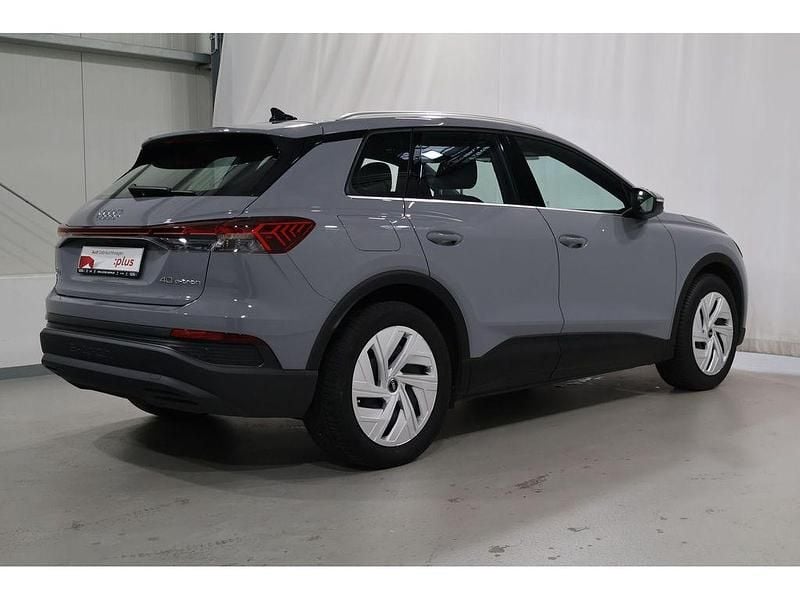 Gebraucht Audi Q4 e-tron Comfort 150 kW (204 PS) 2023 Grau SUV