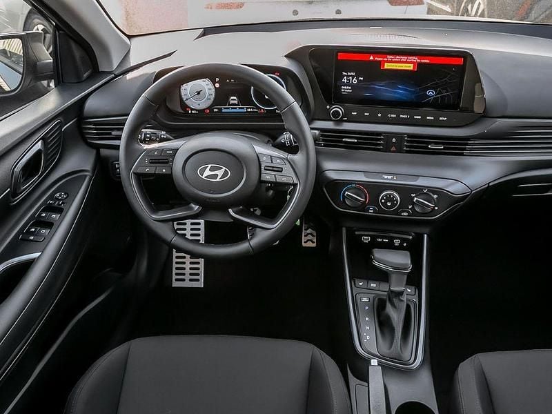 Neu Hyundai Bayon Trend 101 PS (74 kW) 2025 Schwarz SUV