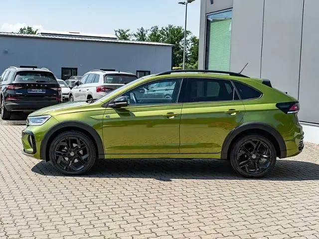 Gebraucht VW Taigo R-line 150 PS (110 kW) 2025 Grün SUV