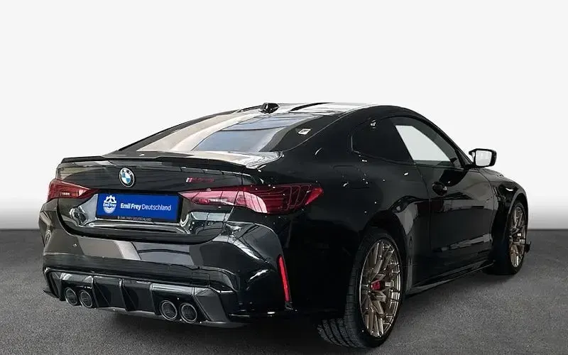Neu BMW M4 Performance 551 PS (405 kW) 2025 Schwarz Coupé