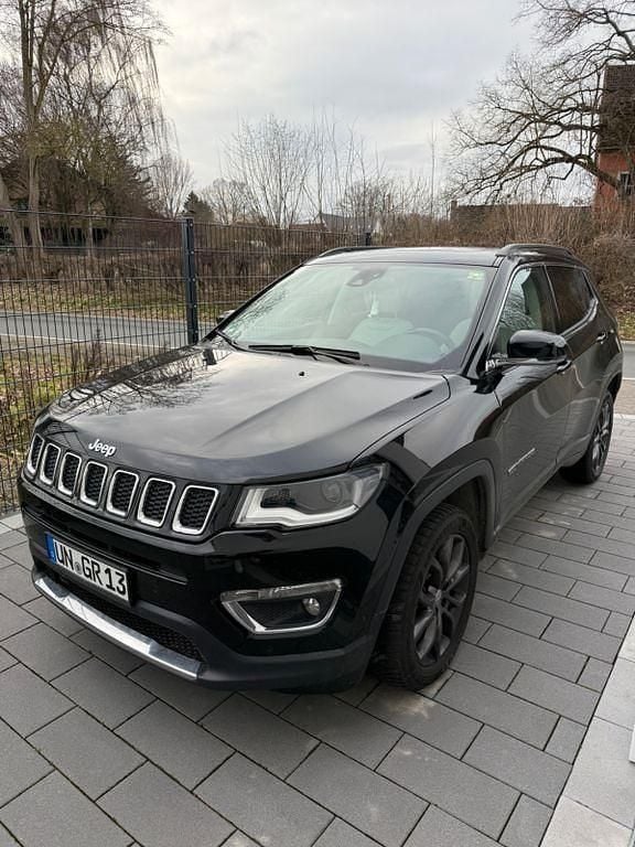 Gebraucht Jeep Compass Limited 170 PS (125 kW) 2019 Schwarz SUV