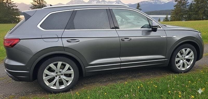 Gebraucht VW Touareg 421 PS (309 kW) 2019 Grau SUV
