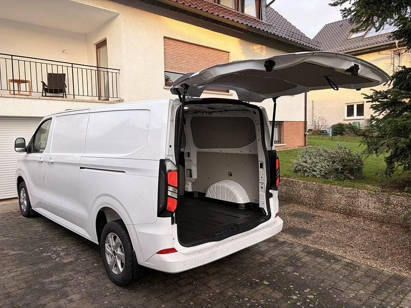Occasion Ford Transit Custom Limited 170 ch (125 kW) 2024 Blanc Van