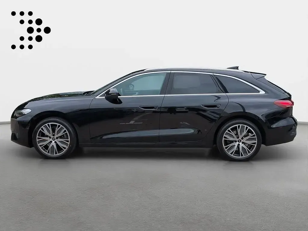 Gebraucht Audi A5 Sport 204 PS (150 kW) 2025 Mythosschwarz metallic Kombi