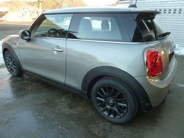 Gebraucht Mini ONE 102 PS (75 kW) 2016 Braun Kleinwagen