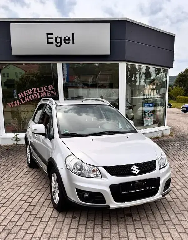 Gebraucht Suzuki SX4 Style 120 PS (88 kW) 2015 Silber Limousine