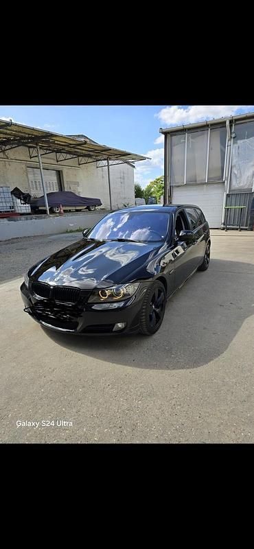 Schwarz Gebraucht 2010 BMW 330 Sport Line Kombi | 6.500 € (Etwas zu teuer) - Bild 1/4