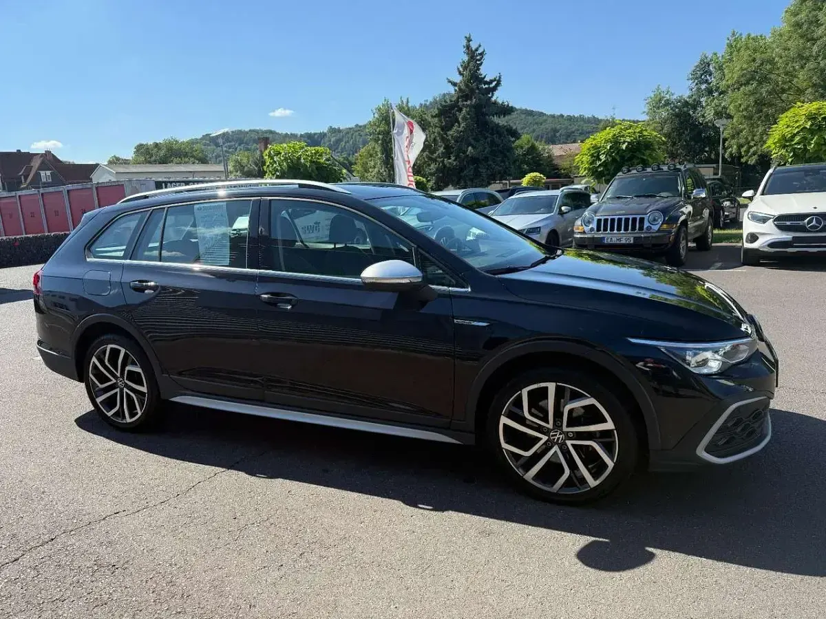 Gebraucht VW Golf Alltrack 200 PS (147 kW) 2023 Schwarz Kombi