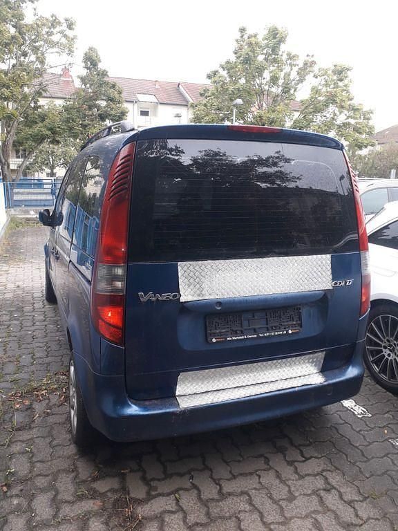 Blau Gebraucht 2004 Mercedes Vaneo Van / Kleinbus | 1.400 € (Guter Preis) - Bild 1/3