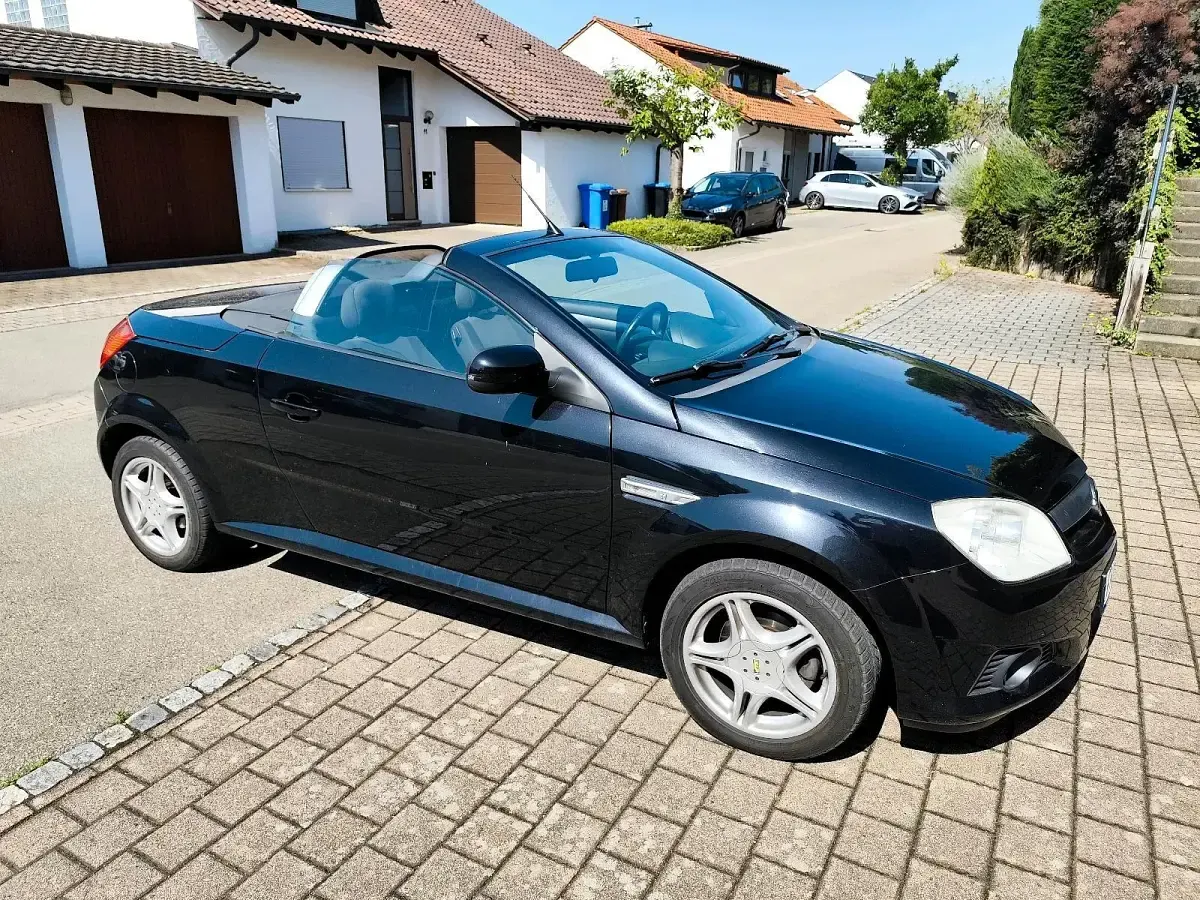 Gebraucht Opel Tigra 125 PS (91 kW) 2005 Schwarz Cabrio