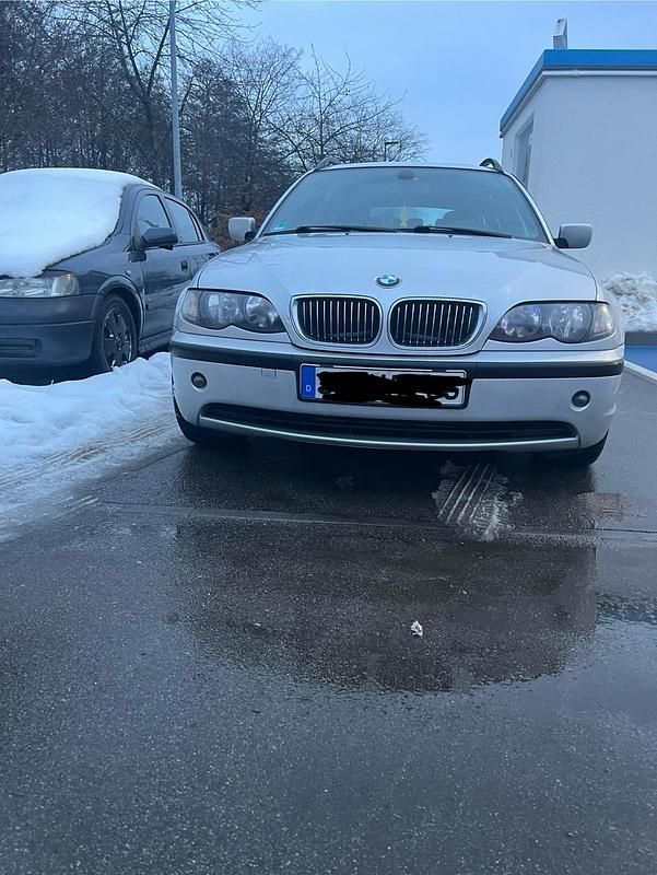 Gebraucht BMW 320 150 PS (110 kW) 2003 Silber Kombi