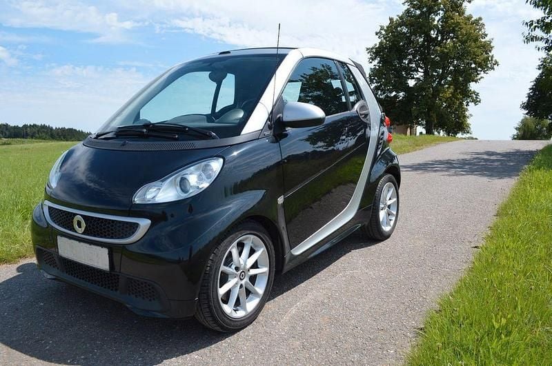 Gebraucht Smart ForTwo Cabrio Passion 54 PS (39 kW) 2012 Schwarz Cabrio