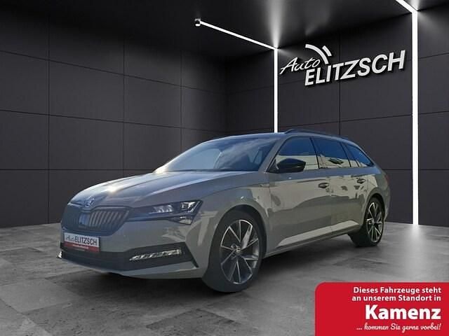 Steelgrau Gebraucht 2023 Skoda Superb SportLine Kombi | 37.450 € (Superpreis) - Bild 1/4