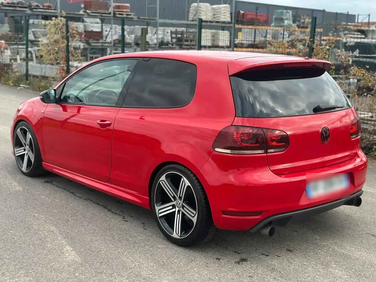 Gebraucht VW Golf Edition 235 PS (172 kW) 2011 Rot Coupé