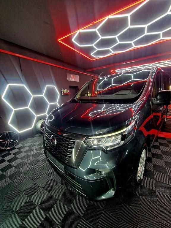 Gebraucht Nissan NV300 Tekna 170 PS (125 kW) 2022 Blau Van