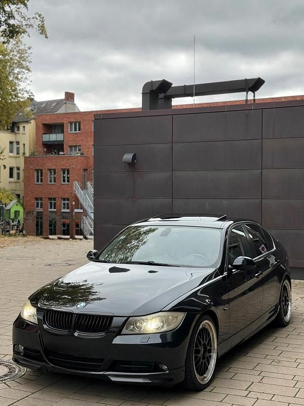 Schwarz Gebraucht 2007 BMW 325 M Sport Limousine | 7.499 € (Guter Preis) - Bild 1/4