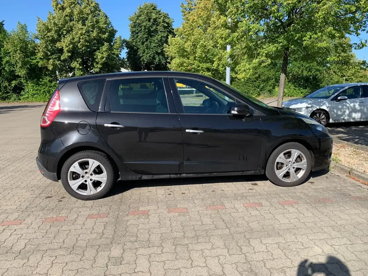 Gebraucht Renault Scénic III 131 PS (96 kW) 2009 Schwarz Van / Kleinbus