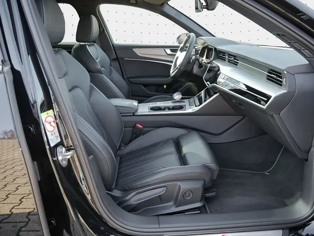 Gebraucht Audi A6 S-Line 286 PS (210 kW) 2024 Mythosschwarz metallic Kombi