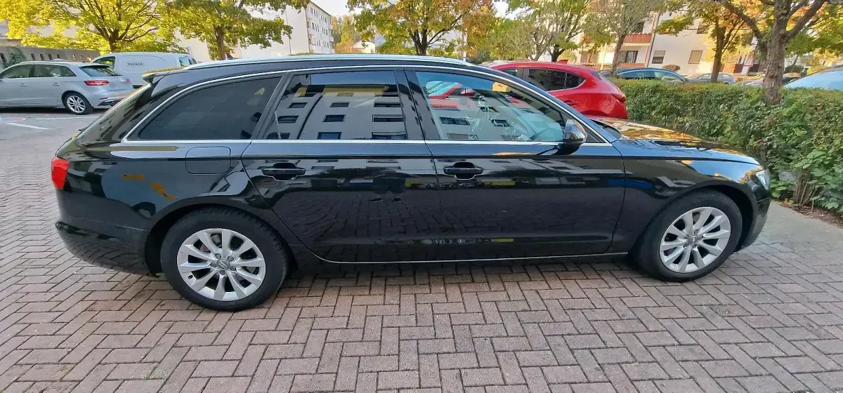 Gebraucht Audi A6 245 PS (180 kW) 2012 Schwarz Kombi