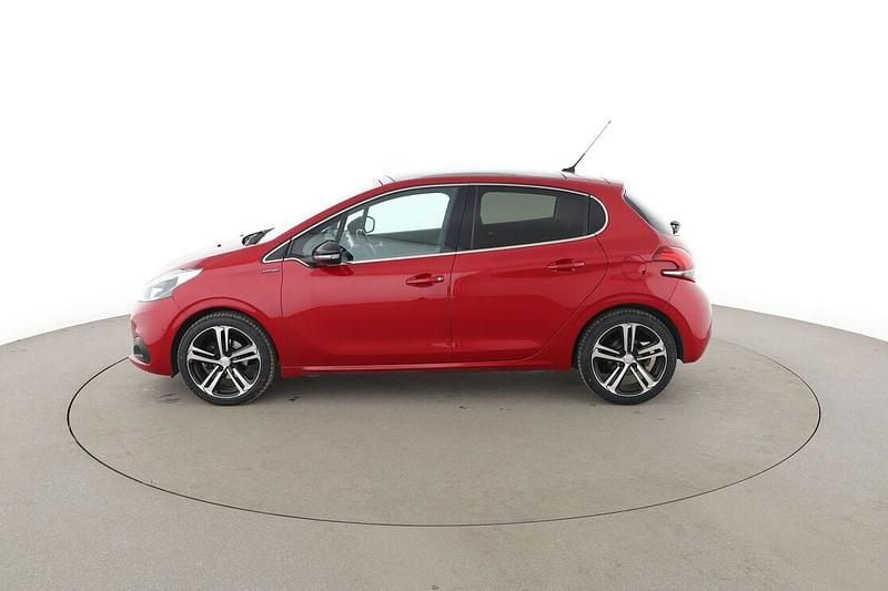 Second-hand Peugeot 208 Allure 110 CP (80 kW) 2017 Roșu Hatchback