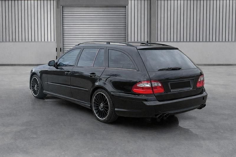 Gebraucht Mercedes E500 AMG 387 PS (284 kW) 2007 Schwarz Kombi
