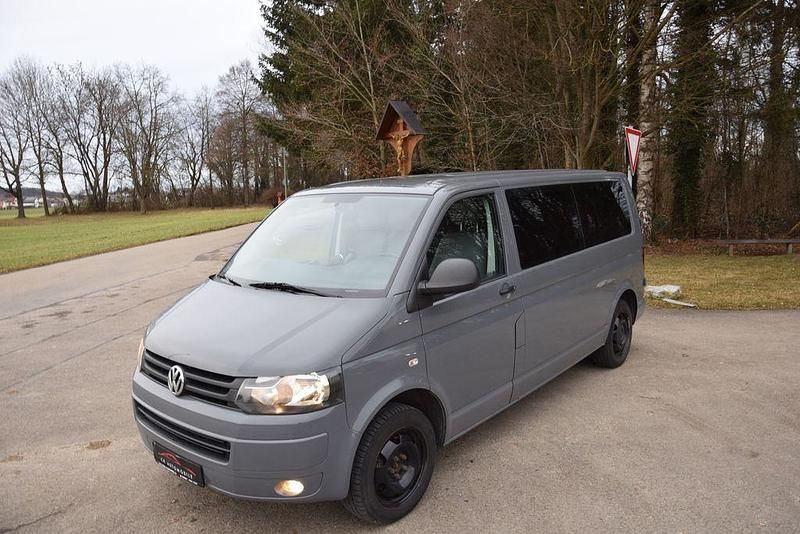 Gebraucht VW T5 179 PS (131 kW) 2011 Grau Van