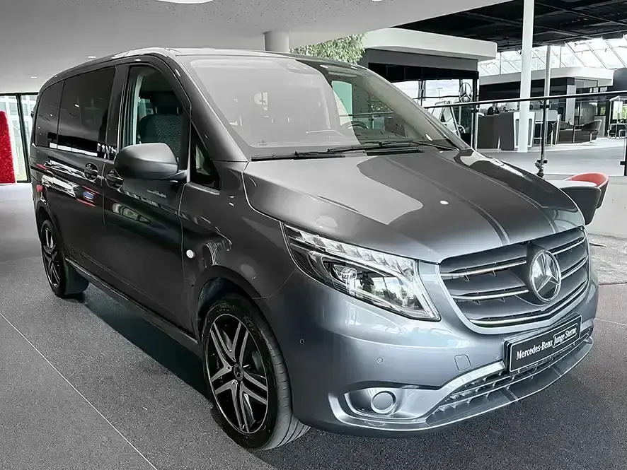 Gebraucht Mercedes Vito 163 PS (119 kW) 2022 Grau Van