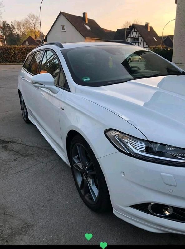 Weiß Gebraucht 2018 Ford Mondeo ST-Line Kombi | 14.900 € (Fairer Preis) - Bild 1/4