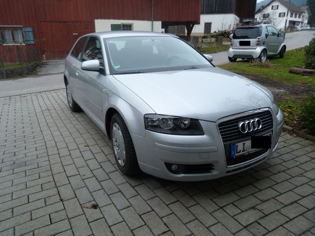 Gebraucht Audi A3 102 PS (75 kW) 2007 Silber metallic Kleinwagen