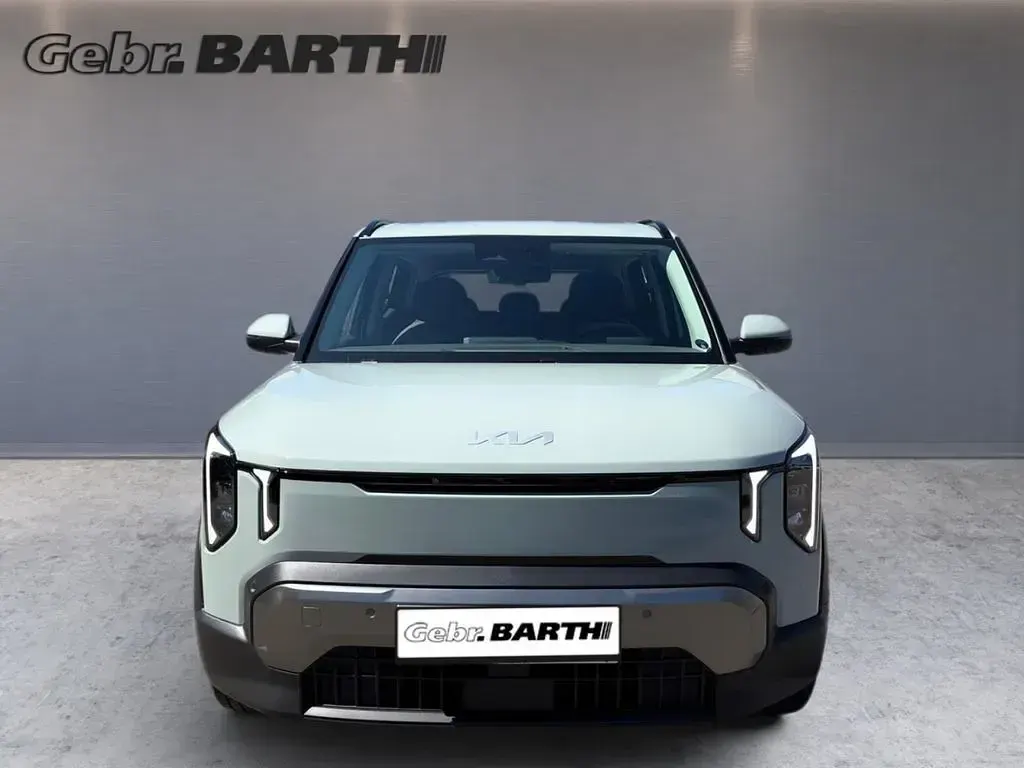 Neu Kia EV2 Earth 106 kW (145 PS) 2026 Grau SUV