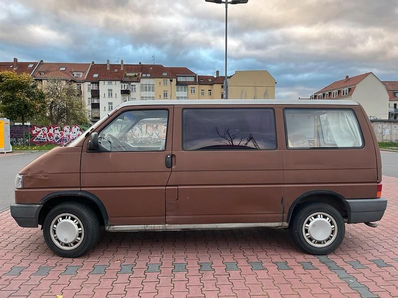 Braun Gebraucht 1991 VW T3 Van | 4.500 € - Bild 1/4