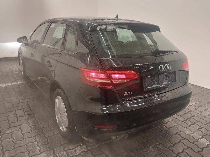Gebraucht Audi A3 Advanced 150 PS (110 kW) 2020 Schwarz Limousine