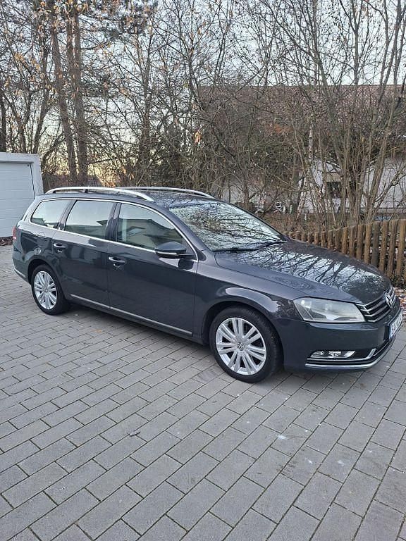 Gebraucht VW Passat Exclusive 170 PS (125 kW) 2012 Kombi