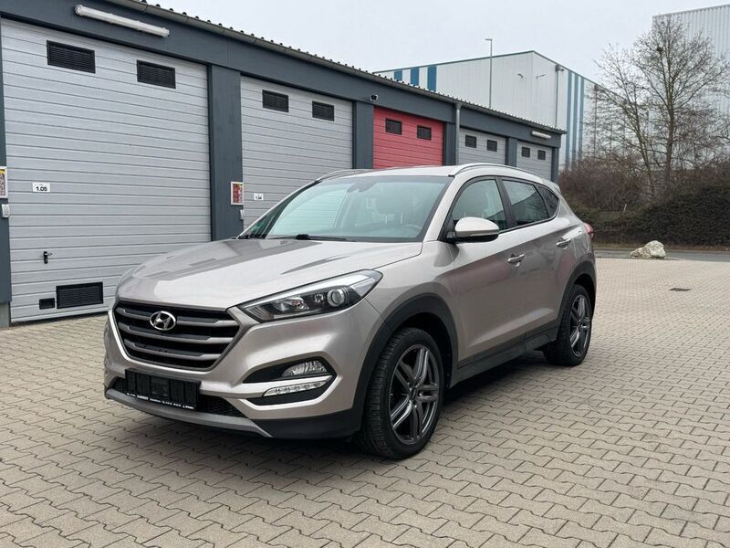 Beige Gebraucht 2017 Hyundai Tucson Advantage SUV | 15.999 € (Fairer Preis) - Bild 1/4