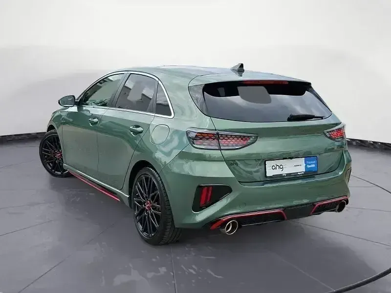 Gebraucht Kia Ceed GT GT 204 PS (150 kW) 2022 Experience grün metallic Limousine