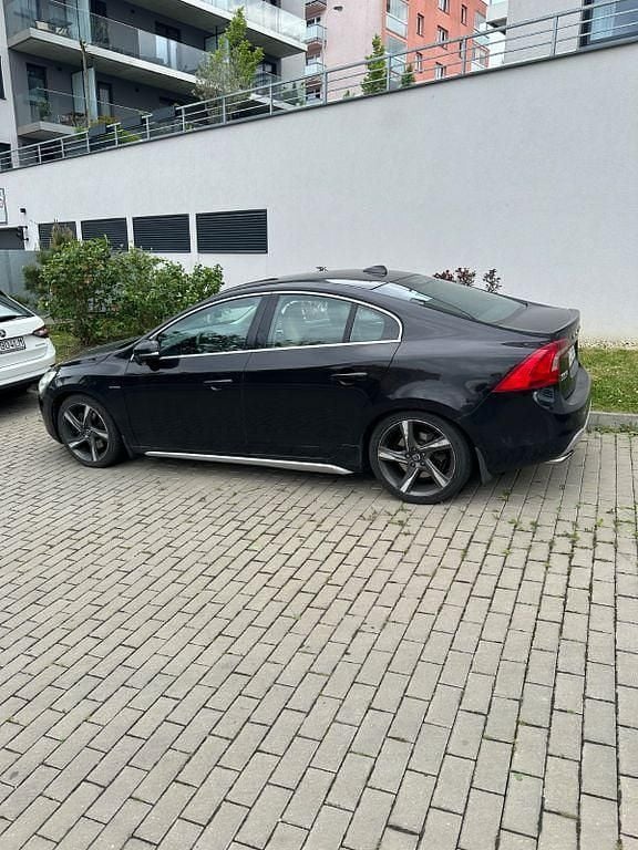 Gebraucht Volvo S60 Summum 329 PS (241 kW) 2010 Schwarz Limousine