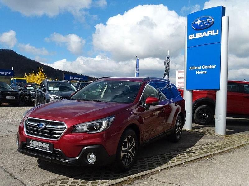 Gebraucht Subaru Outback Active 175 PS (128 kW) 2018 Rot Kombi