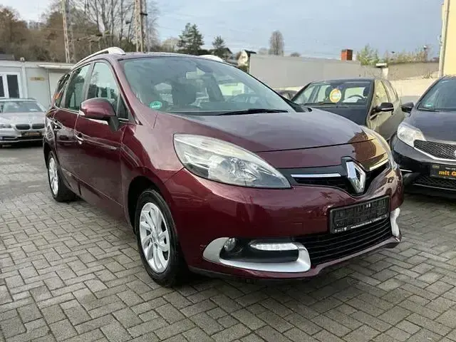 Gebraucht Renault Scenic E-Tech Initiale Paris 110 PS (80 kW) 2014 Rot Van / Kleinbus