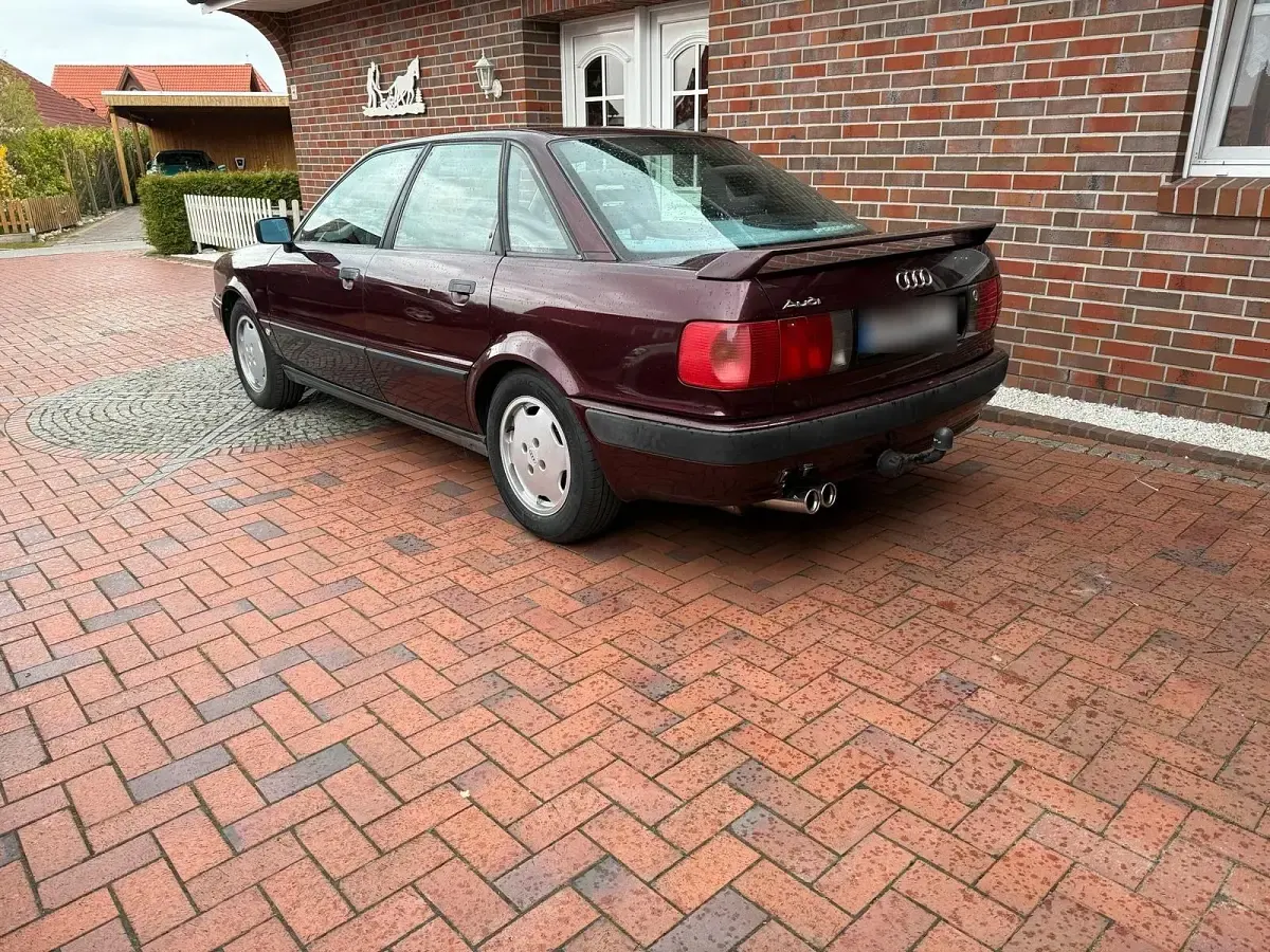 Gebraucht Audi 80 133 PS (97 kW) 1992 Rot Limousine