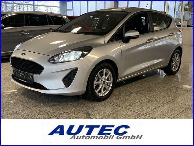 Silber, metallic Gebraucht 2021 Ford Fiesta Cool & Connect Limousine | 15.285 € (Fairer Preis) - Bild 1/4