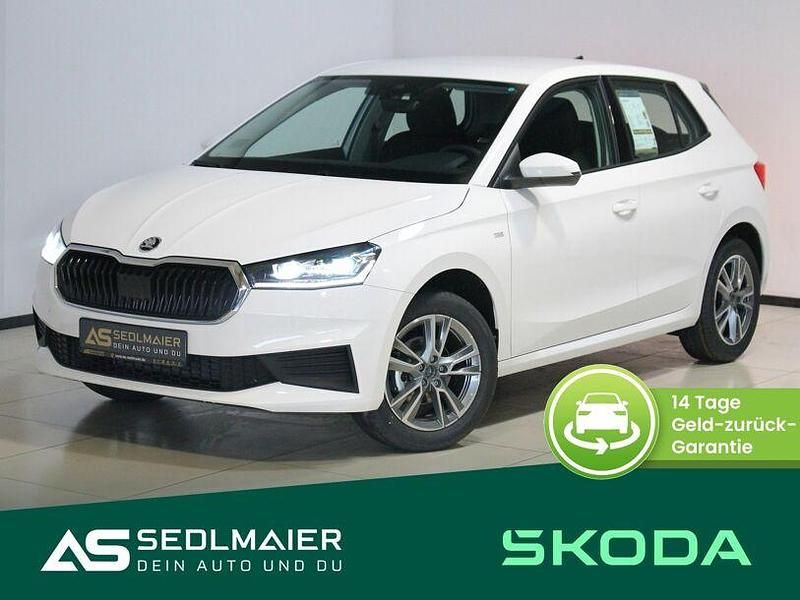 Candyweiss Gebraucht 2024 Skoda Fabia Tour Kleinwagen | 16.990 € (Fairer Preis) - Bild 1/4