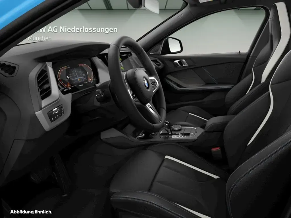 Käytetty BMW 120 Performance 190 HP (139 kW) 2023 Sininen Viistoperä