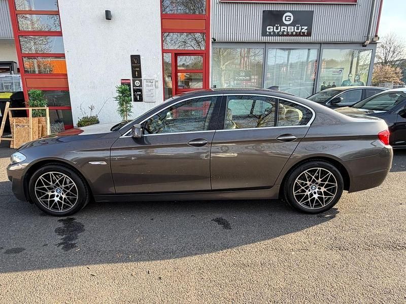 Gebraucht BMW 525 218 PS (160 kW) 2013 Grau Limousine