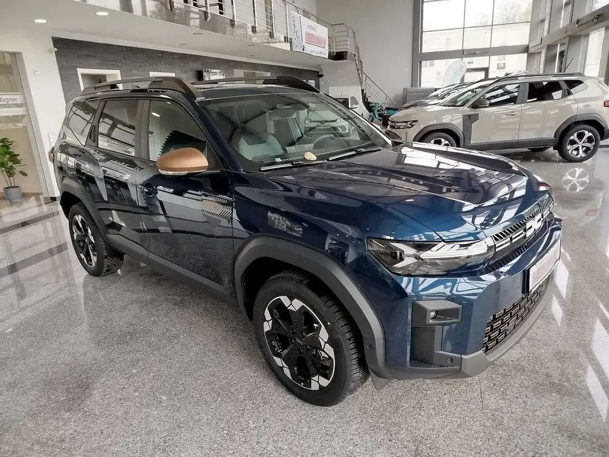 Neu Dacia Bigster Extreme 154 PS (113 kW) 2026 Indigoblau SUV