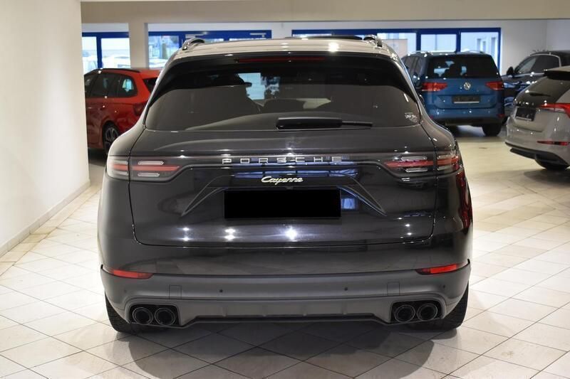 Gebraucht Porsche Cayenne 462 PS (339 kW) 2021 Schwarz metallic SUV