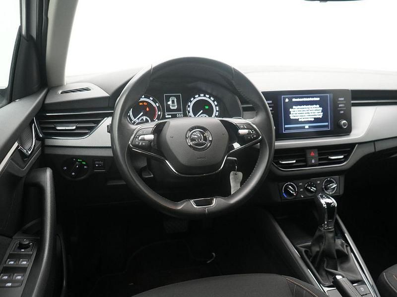 Gebraucht Skoda Kamiq Ambition 110 PS (80 kW) 2022 Weiss SUV