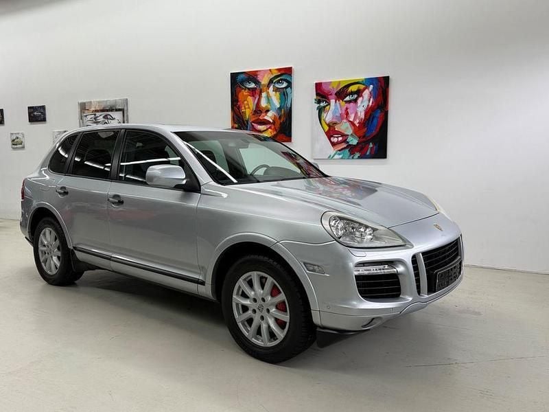 Silber Gebraucht 2007 Porsche Cayenne Turbo SUV | 15.900 € (Fairer Preis) - Bild 1/4