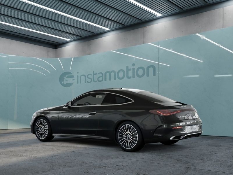 Gebraucht Mercedes CLE220 197 PS (144 kW) 2023 Grau Coupé