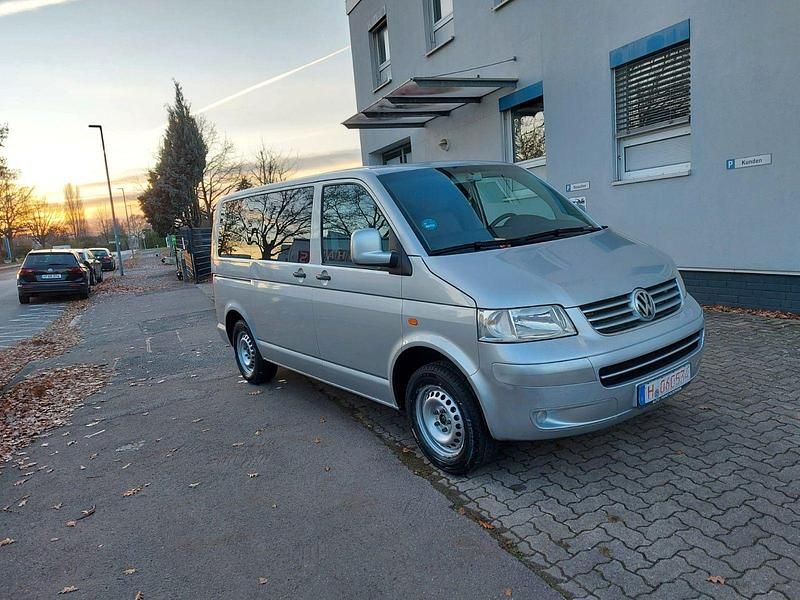 Usata VW Transporter 131 CV (96 kW) 2004 Argento Furgone